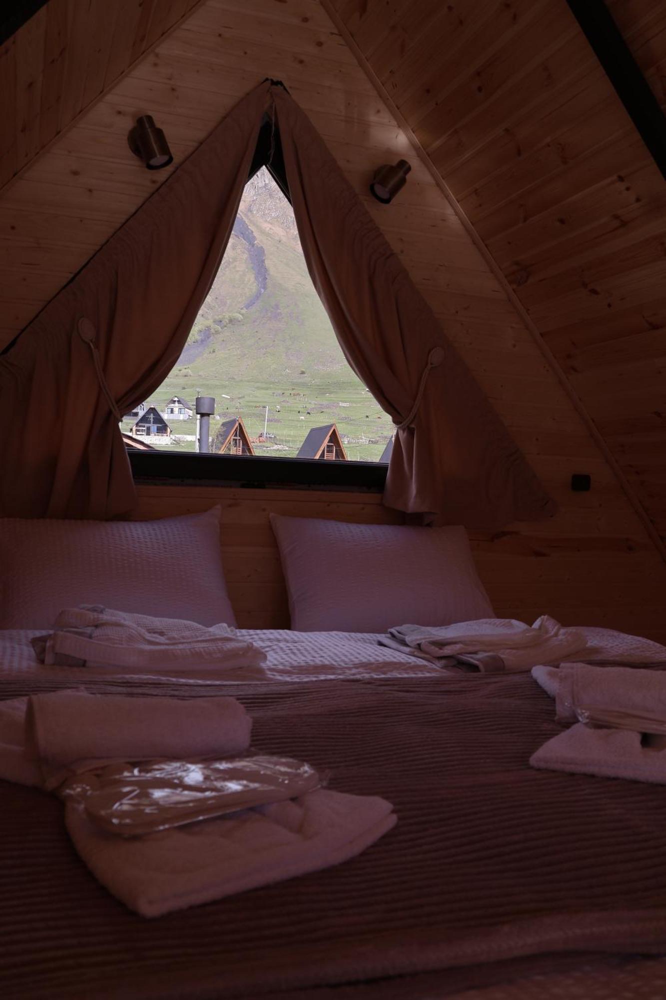 Outdoor Cottages Kazbegi Szoba fotó